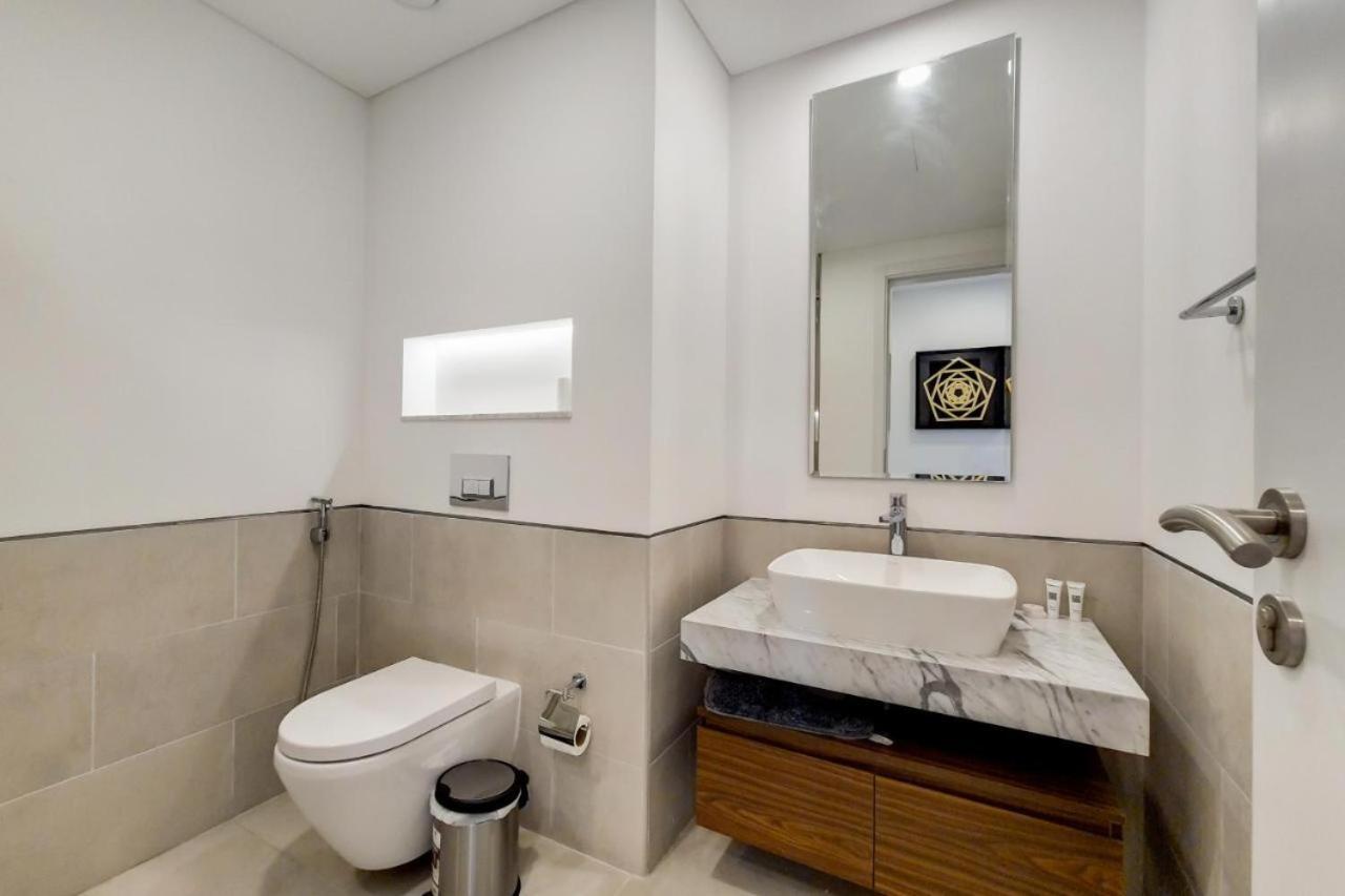 Luxury One Bedroom Dubai Dış mekan fotoğraf