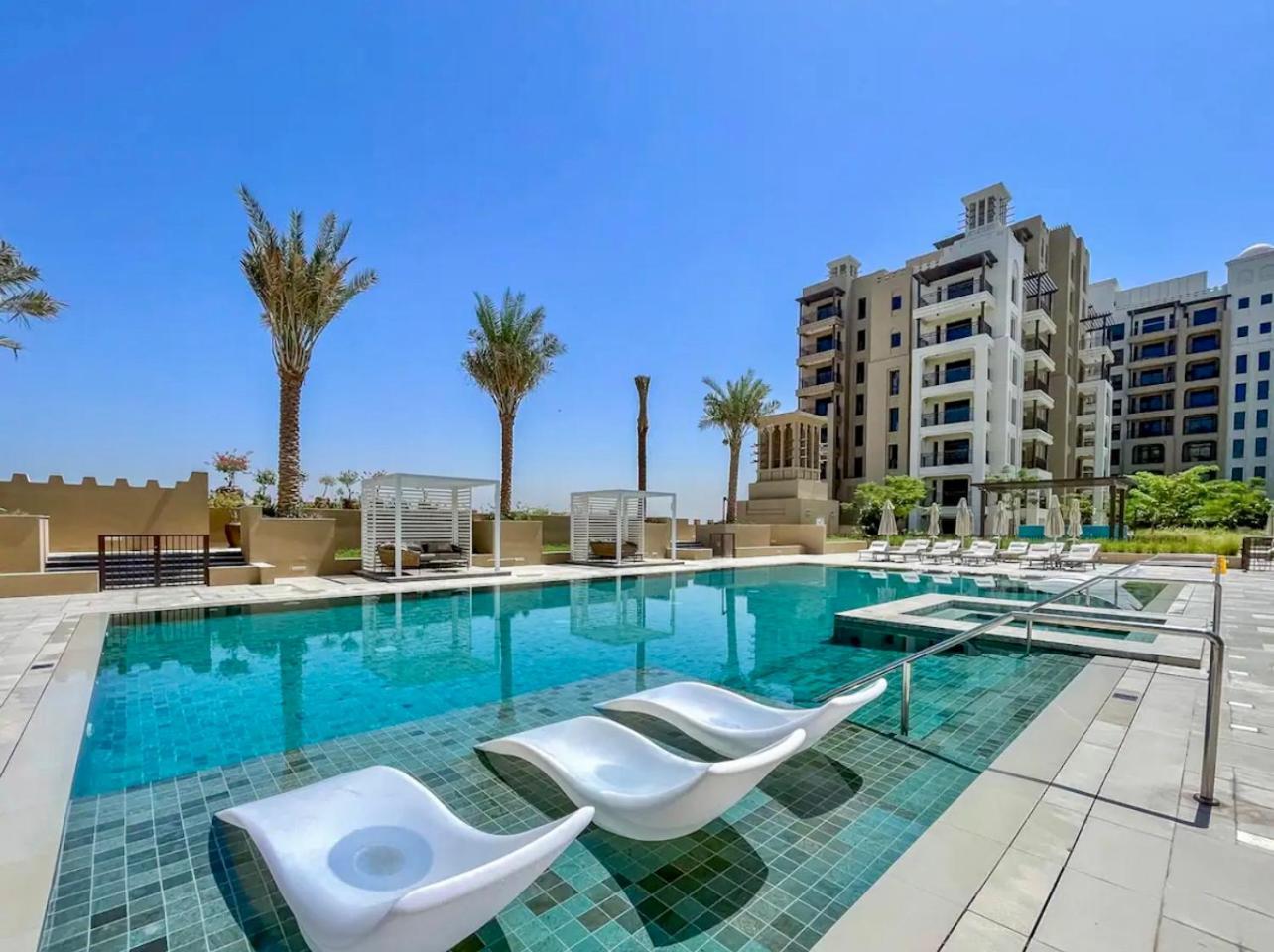 Luxury One Bedroom Dubai Dış mekan fotoğraf